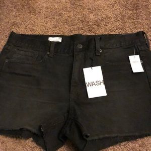 GAP shorts